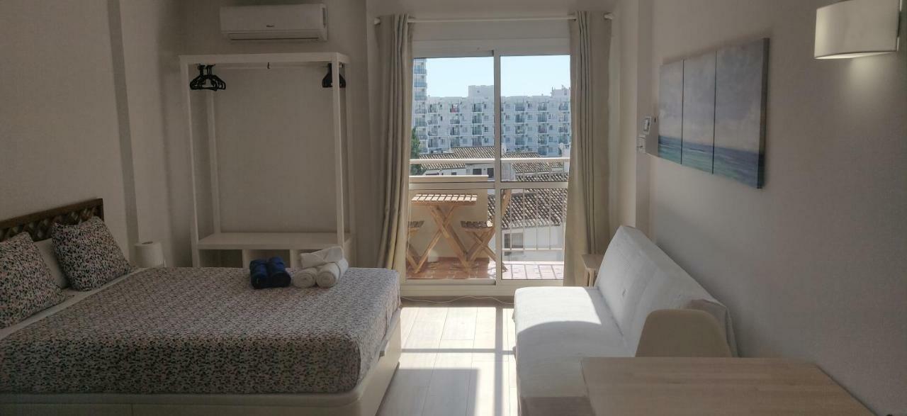Sunny Suites Jupiter Apartments Бенальмадена Екстер'єр фото